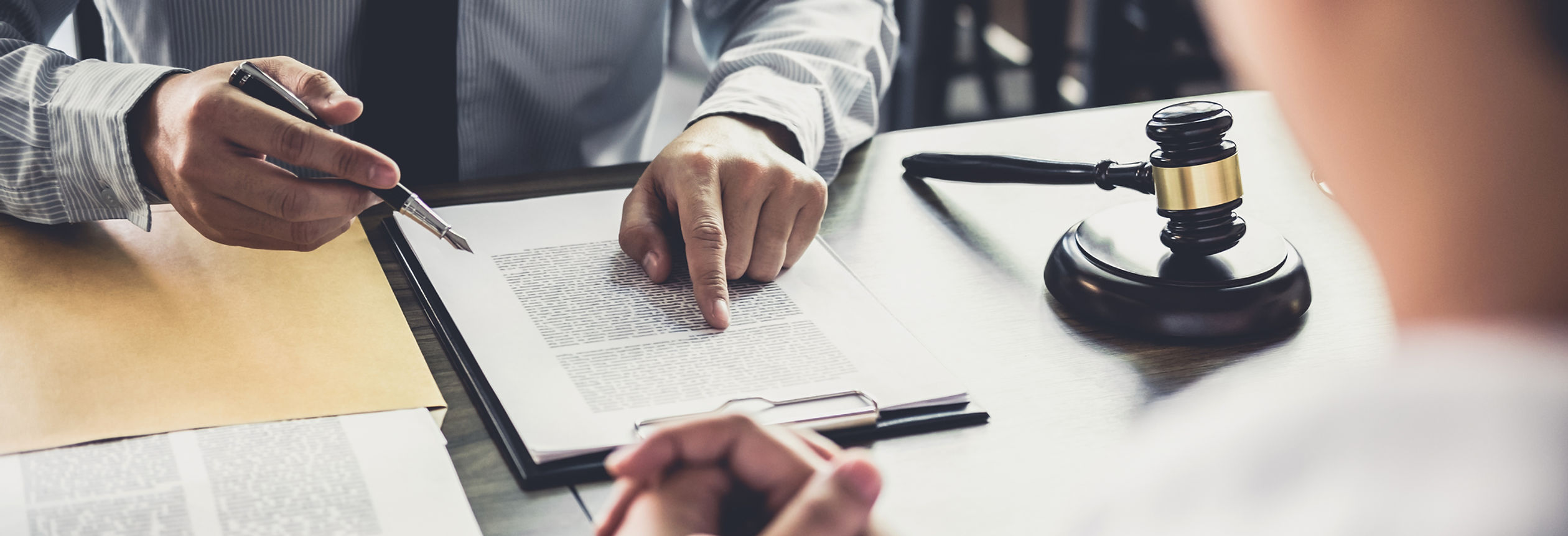 Bufete de Abogados y Notaría - Lcdo. Morales Schmidt